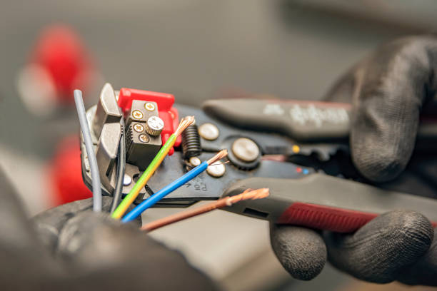 Best Ceiling Fan Installation Electrician  in Vinton, LA