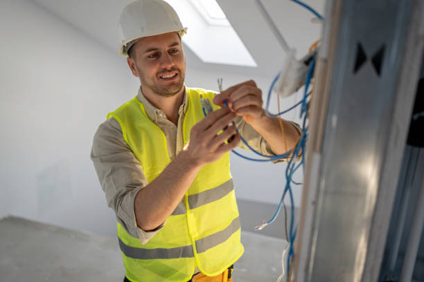 Best Electrical Outlet Repair  in Vinton, LA